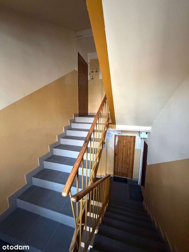 Mieszkanie 3 pokoje, balkon, centrum, blok ocieplony-9