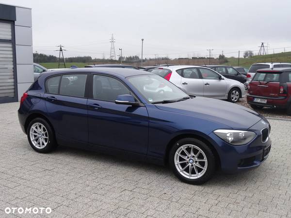 BMW Seria 1 116i - 3