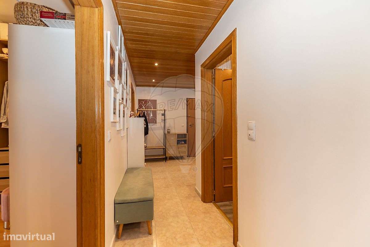 Apartamento T3 no Centro do Montijo-8