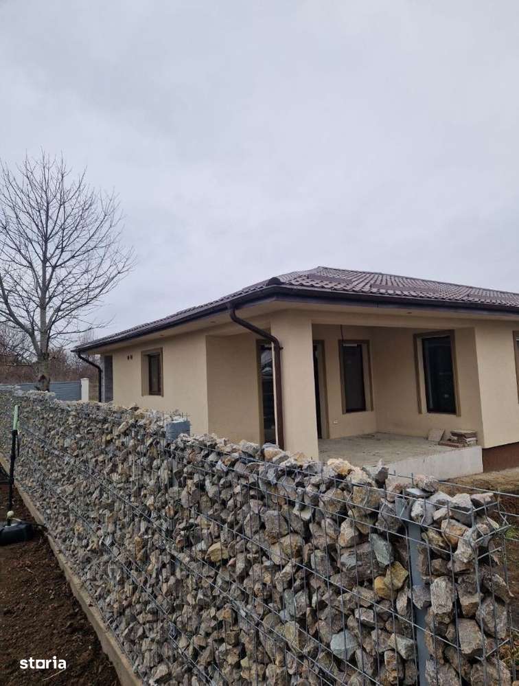 Casa cu 3 dormitoare în Visani - Imagine principală: 2/11