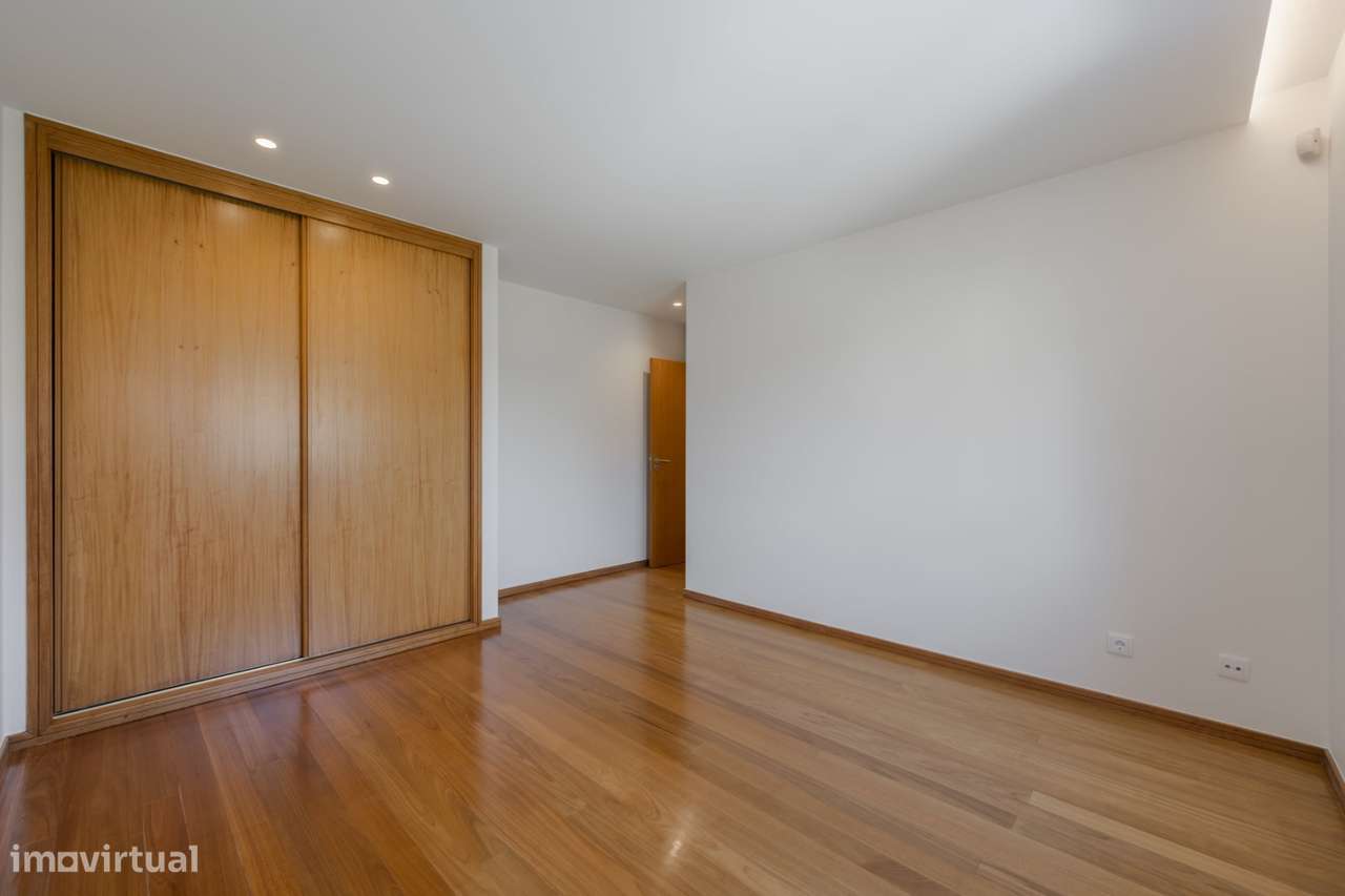 Moradia T3 em Anais - Ponte de Lima-17