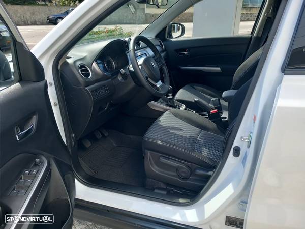 Suzuki Vitara 1.4T GLE Mild Hybrid - 12