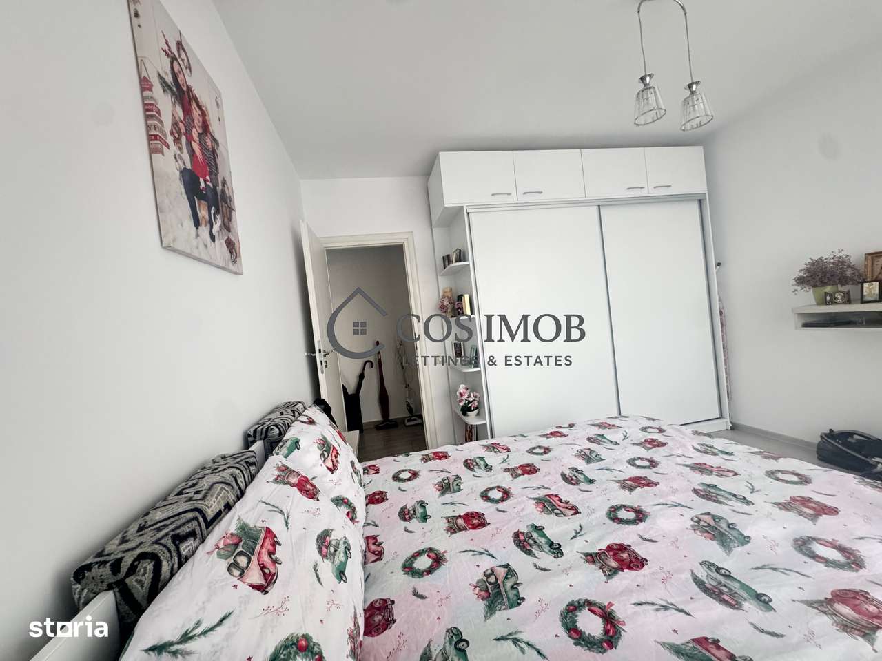 De vânzare apartament 3 camere , Zona Coresi-11