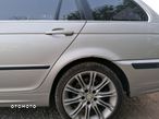 BMW Seria 3 330d - 2