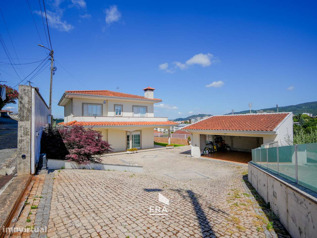 Moradia V3 em Santo Tirso-38