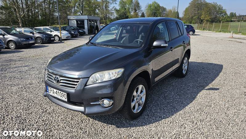 Toyota RAV4 2.2 D-4D Prestige - 2