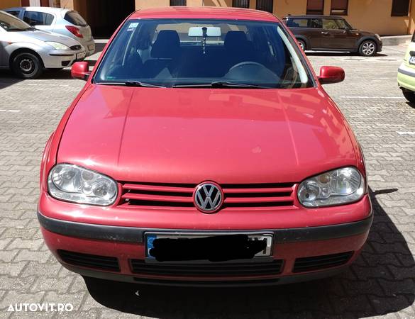 Volkswagen Golf 1.6 Comfortline - 1