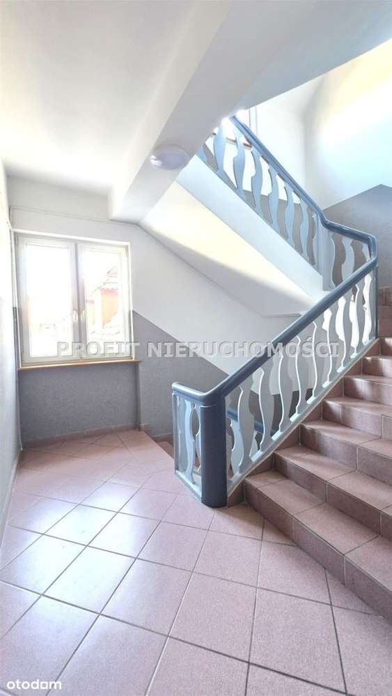 Słoneczne mieszkanie z widokiem na panoramę miasta-16