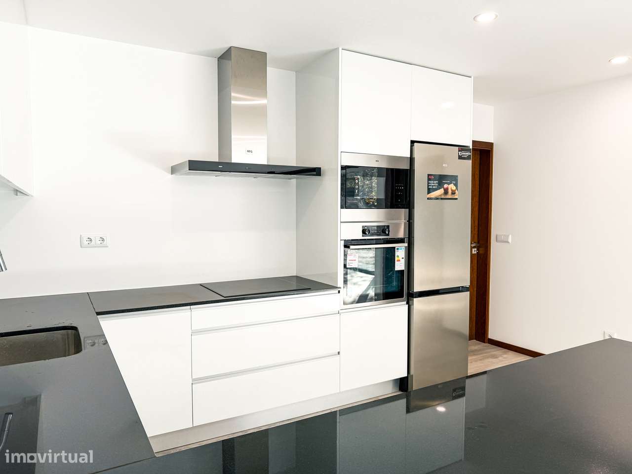 Moradia T3, Braga, Barcelos, Vila Cova e Feitos - Grande imagem: 2/31