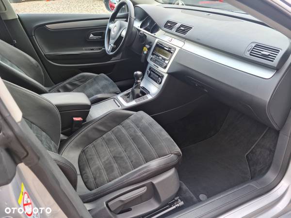 Volkswagen Passat CC 2.0 TSI - 14