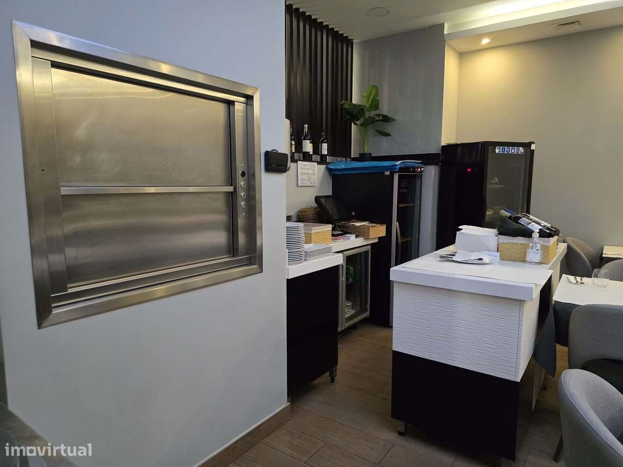 Trespasse – Restaurante com um magnifico faturamento, junto à Av. Colu-13