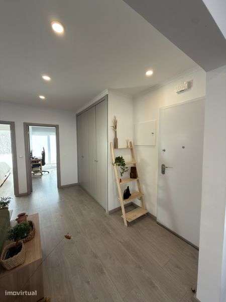 T2 Rio de Mouro - Grande imagem: 4/8