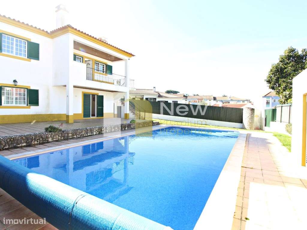 Moradia isolada com 600m2 de terreno com fantástica piscina-44