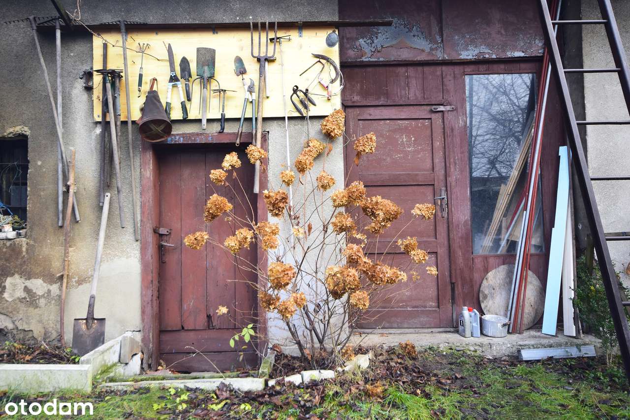 Zamieszkaj w centrum Jaworzna! Idealna okazja na własny dom!-15