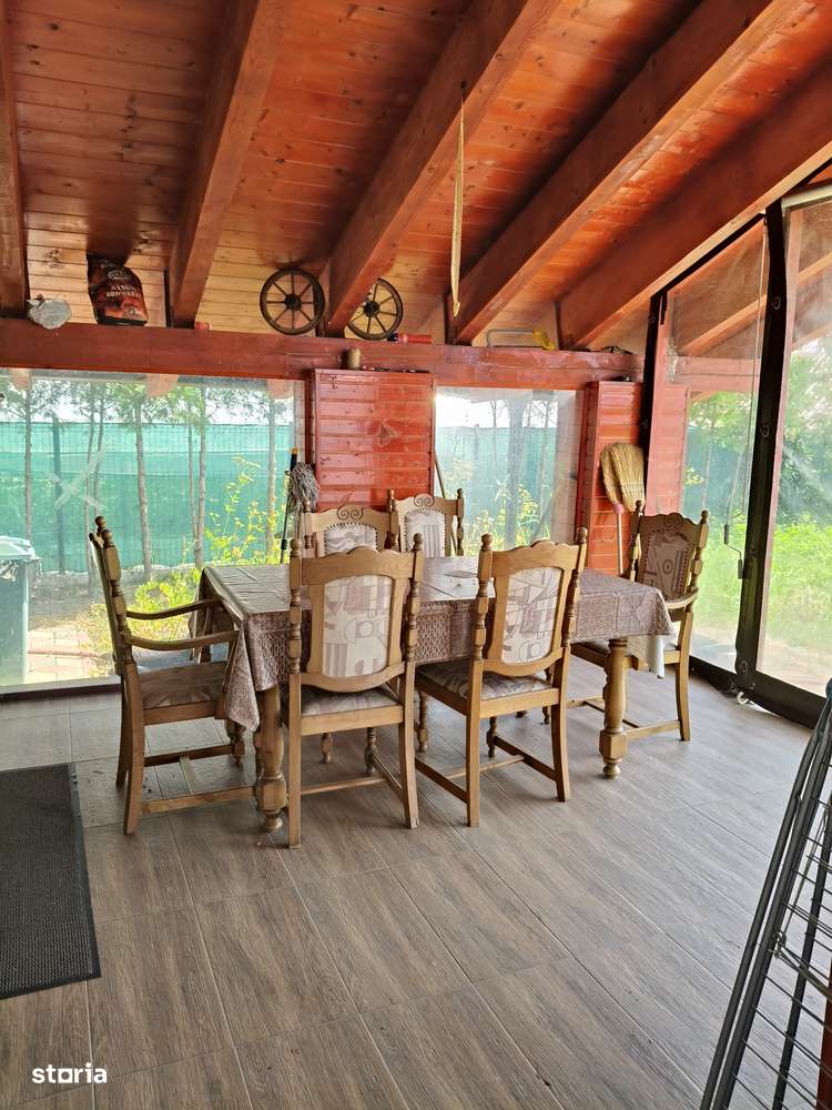 Valea Calugareasca-Radila-Casa de locuit deosebita-19