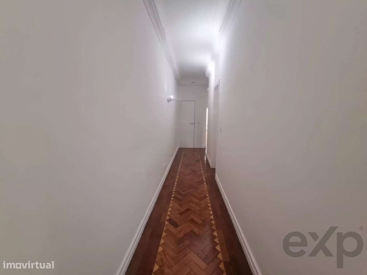 Apartamento T4 + 1 - Amoreiras / Marques de Pombal - Grande imagem: 4/33