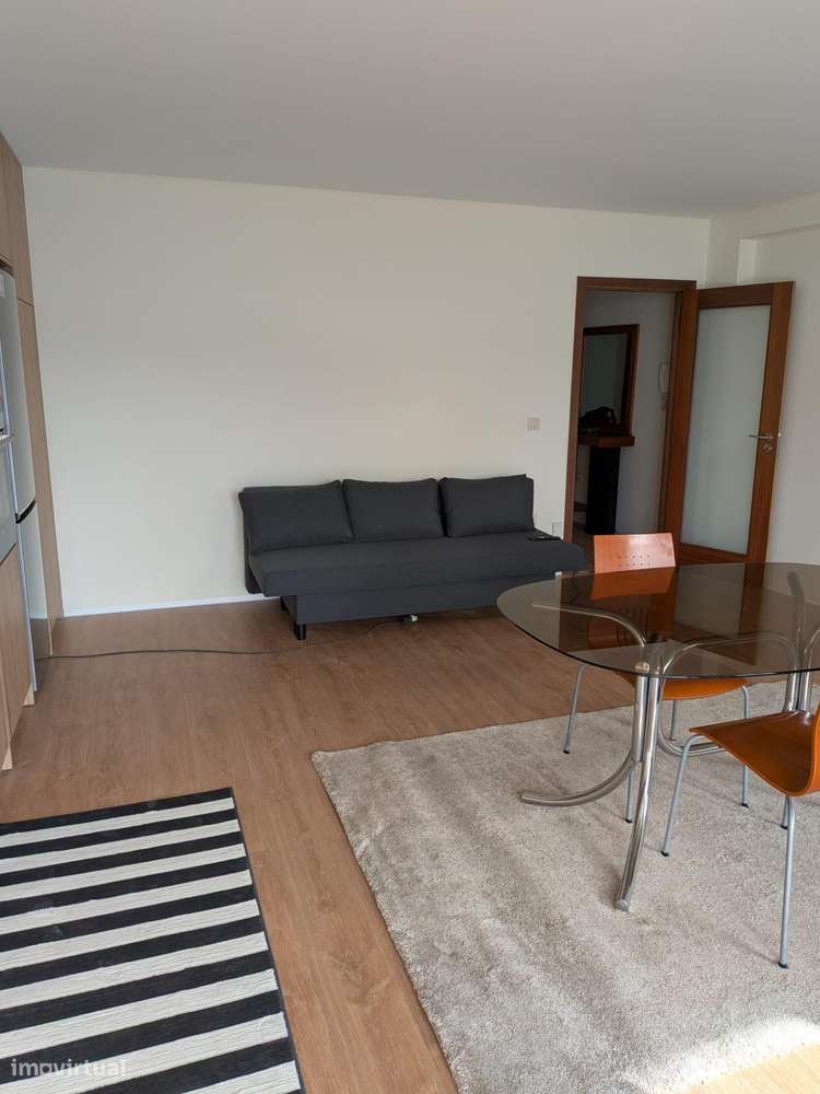 T2 MOBILADO -  S. ViCENTE  (D. DIOGO) - Grande imagem: 3/37