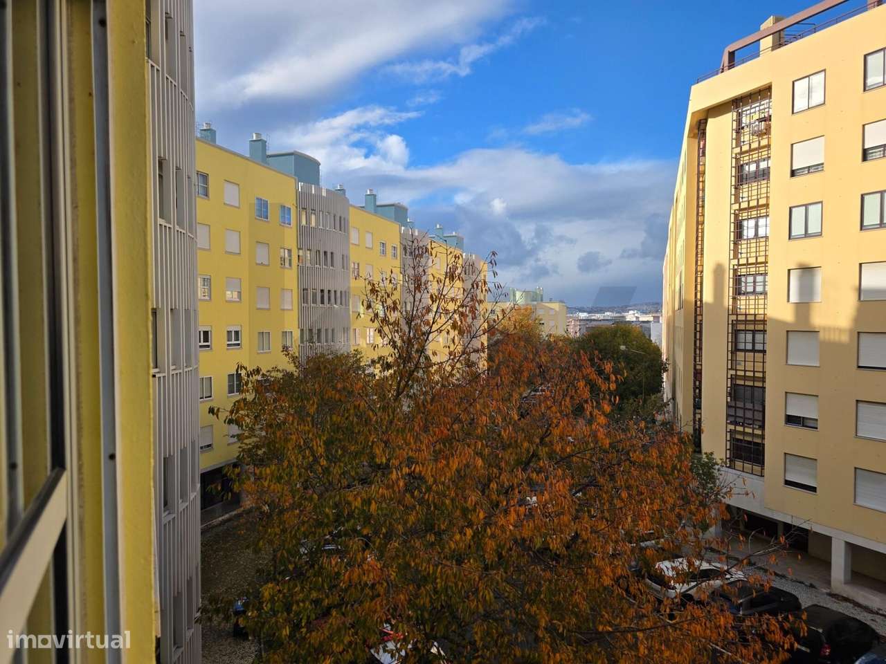 Apartamento T2 para arrendar em Telheiras - Garagem - Arrecadação - Grande imagem: 3/21