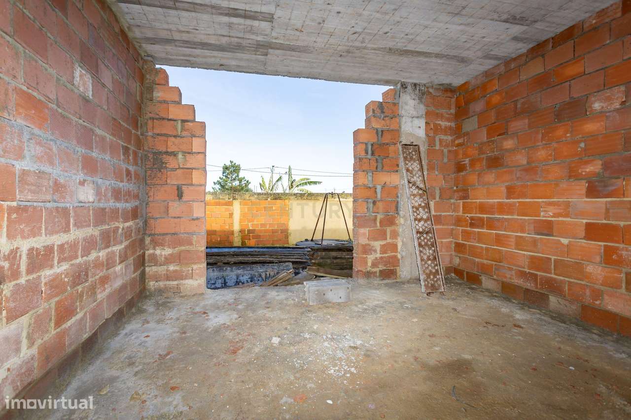 Luxuosa Moradia T3 em Quinta do Anjo, Palmela-16