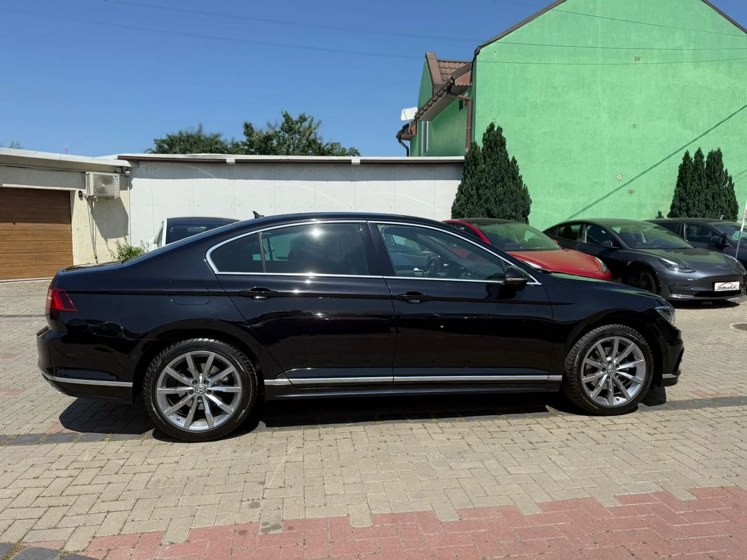 Volkswagen Passat 2.0 TDI DSG R Executive - 14
