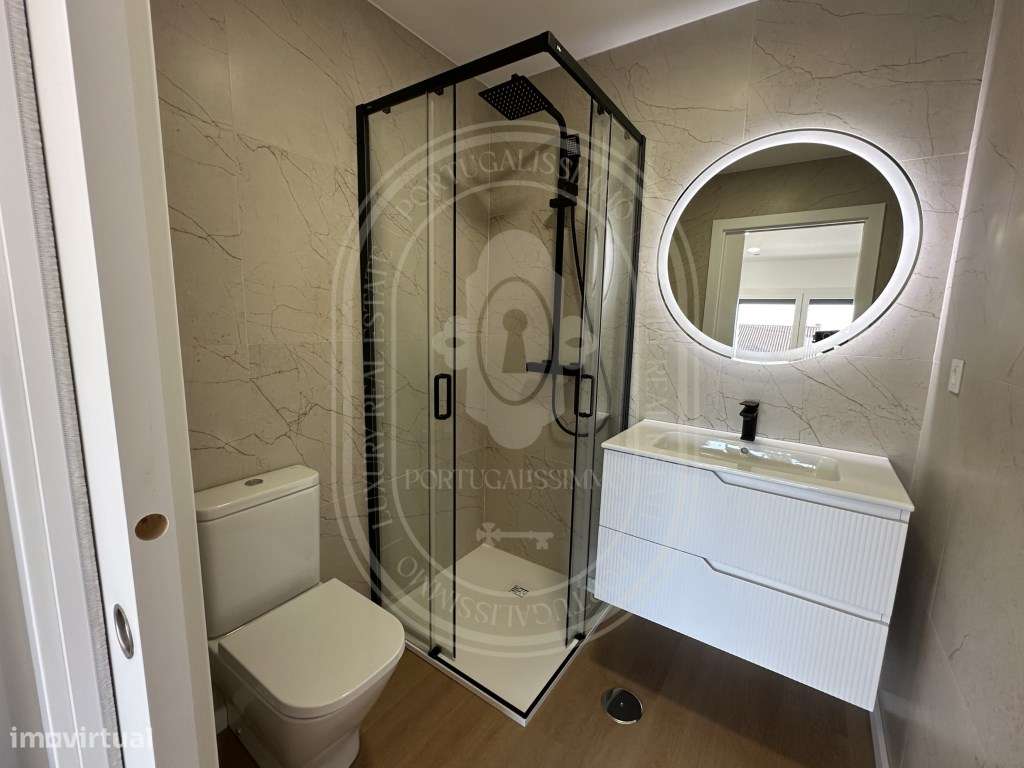 Elegante Moradia Contemporânea T4 - Conforto, Luz e Eficiência Ener...-21