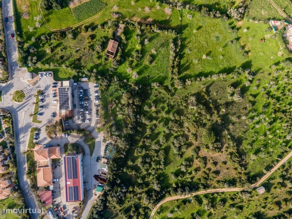 Terreno Misto com ruína junto aos Campos de Golfe do Gramacho - Lagoa-7