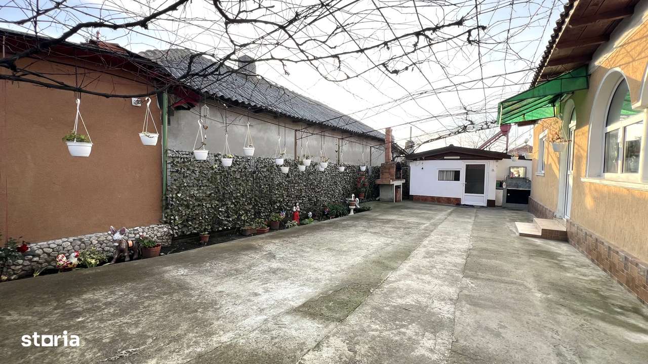 Casa Tuzla – 2 Constructii Individuale – 9 camere – 811mp teren-19