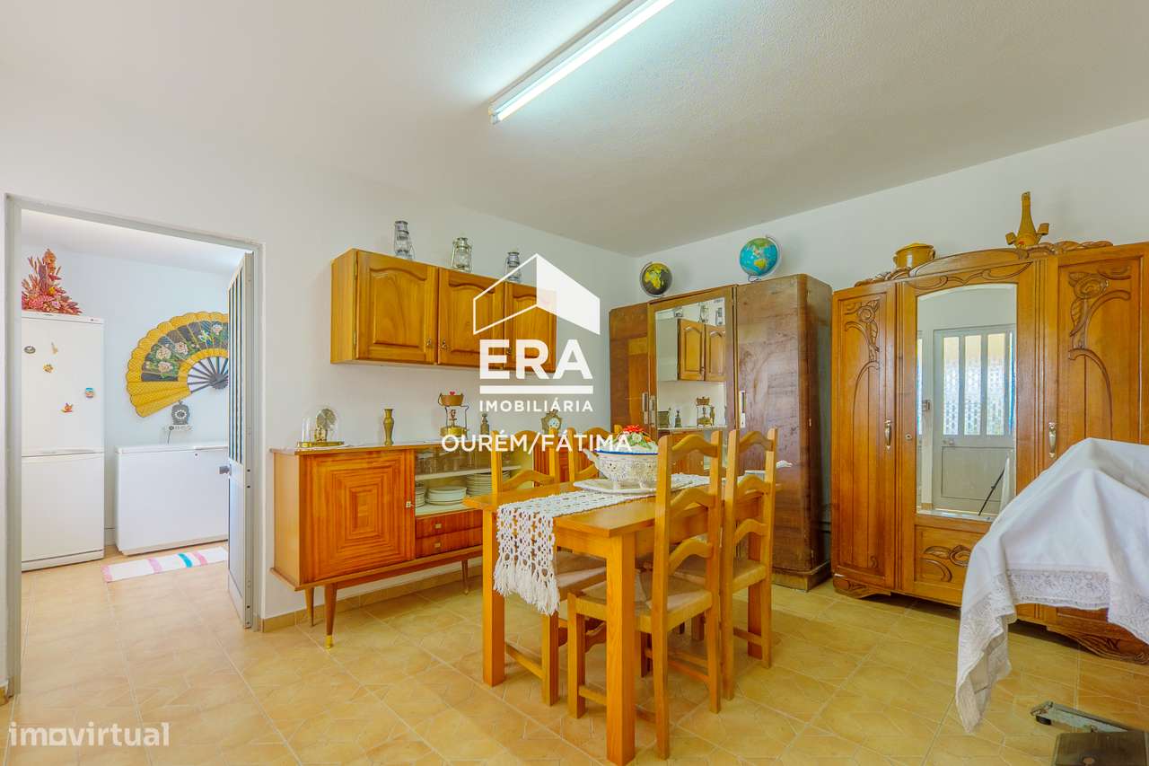 Moradia T5, Rio de Couros, Ourém-54