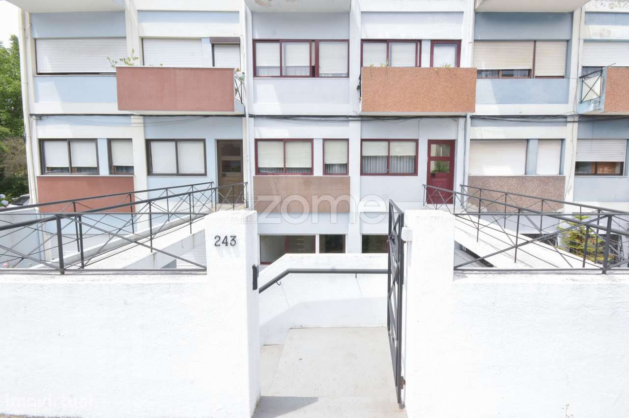 Apartamento T2 com terraços, ao Pólo Universitário, Porto - Arrend.... - Grande imagem: 3/25