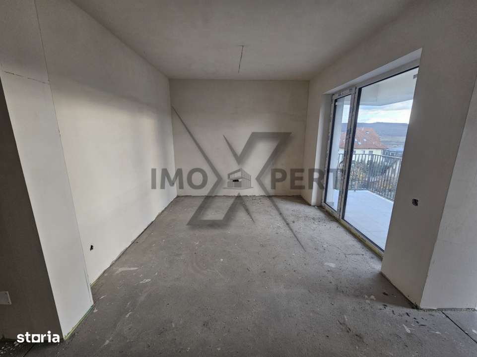 Apartament 2 camere, Terasa de 35 mp , Baciu Regal - Imagine principală: 3/7