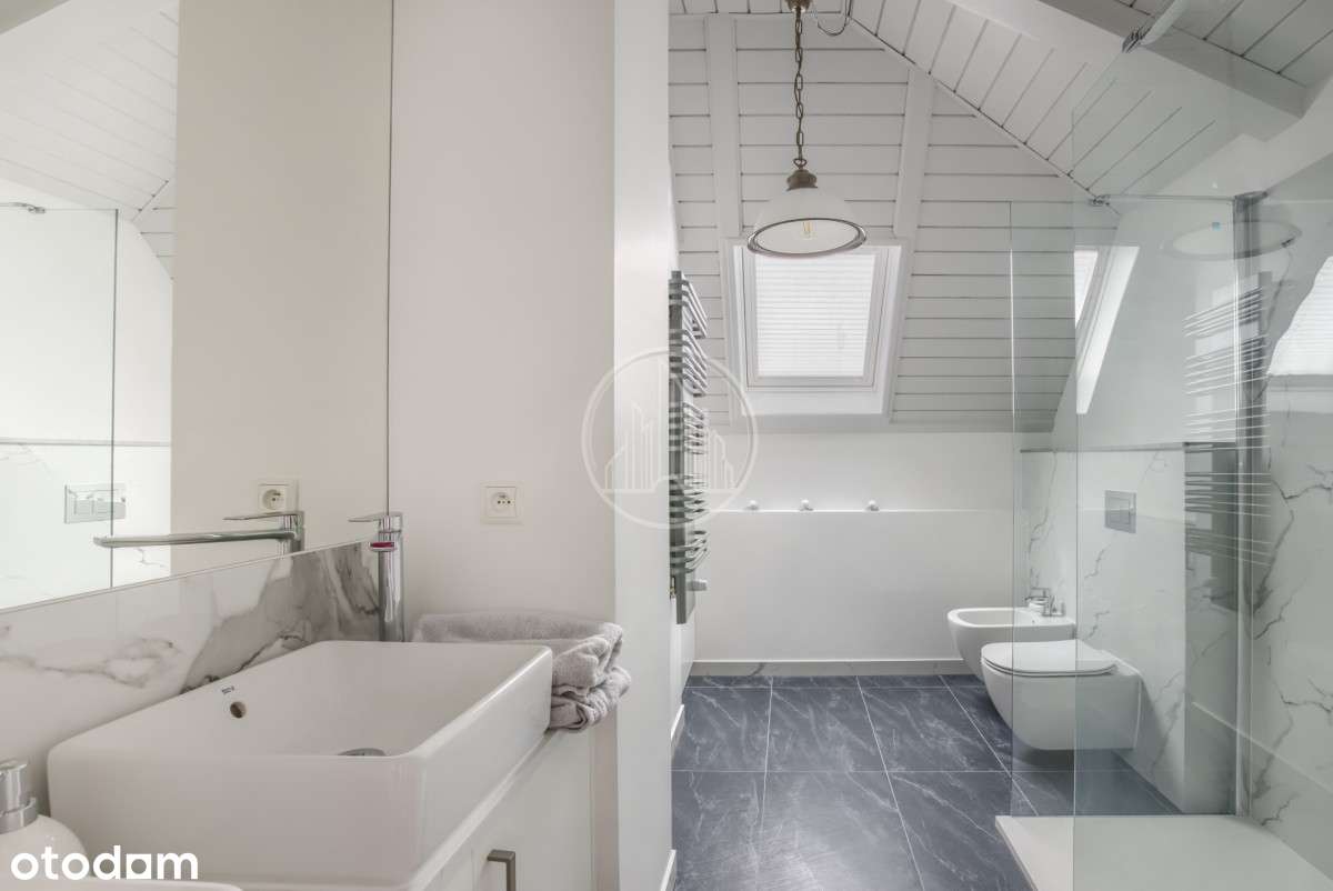 Apartament 150m|dwa poziomy|trzy parki|kamienica|-13