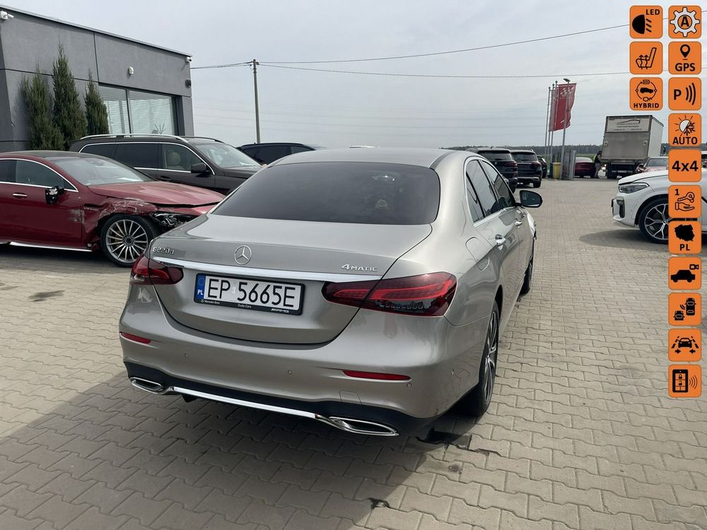 Mercedes-Benz E W213 220 d mHEV 4-Matic AMG 9G-Tronic 2023