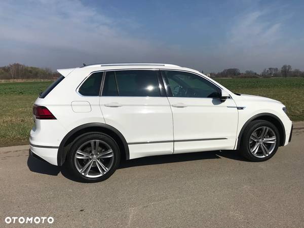 Volkswagen Tiguan - 1