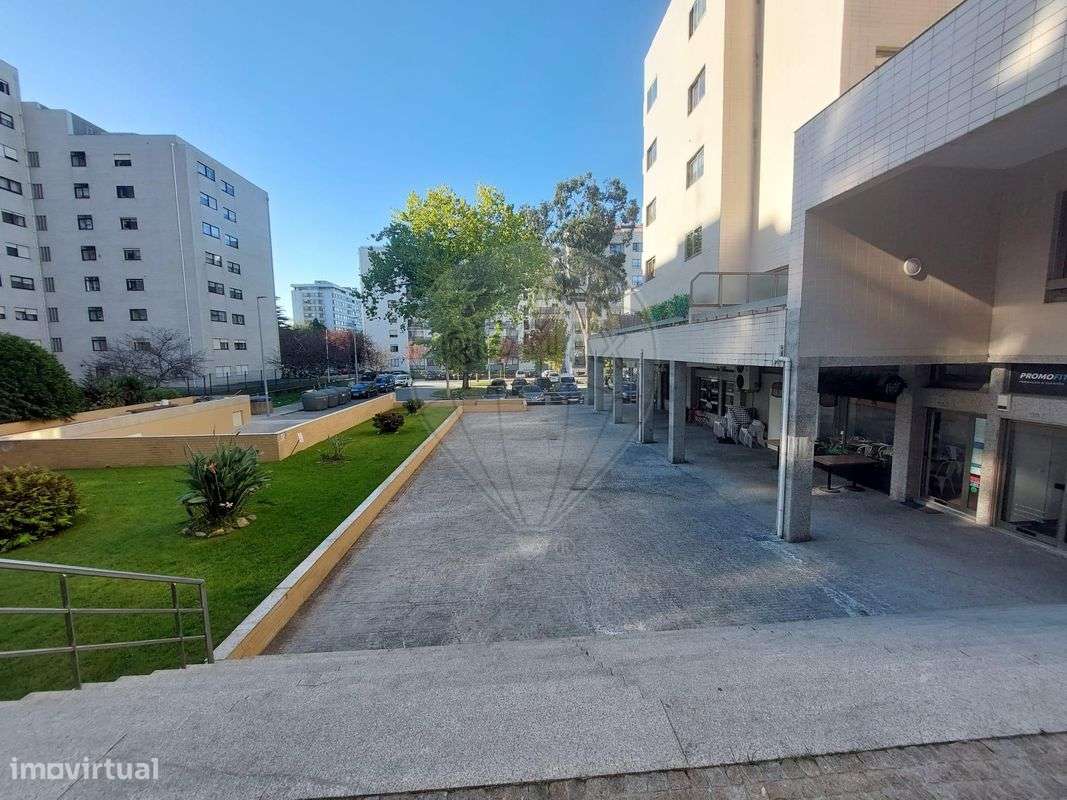 Escritório  para arrendamento - Grande imagem: 2/18