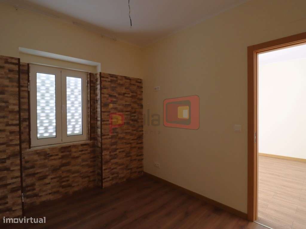 MORADIA TÉRREA T2 - MONTIJO CENTRO-9