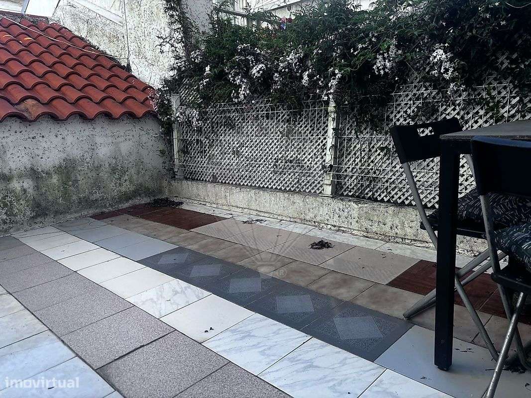 Moradia T2 para arrendamento - Grande imagem: 2/11