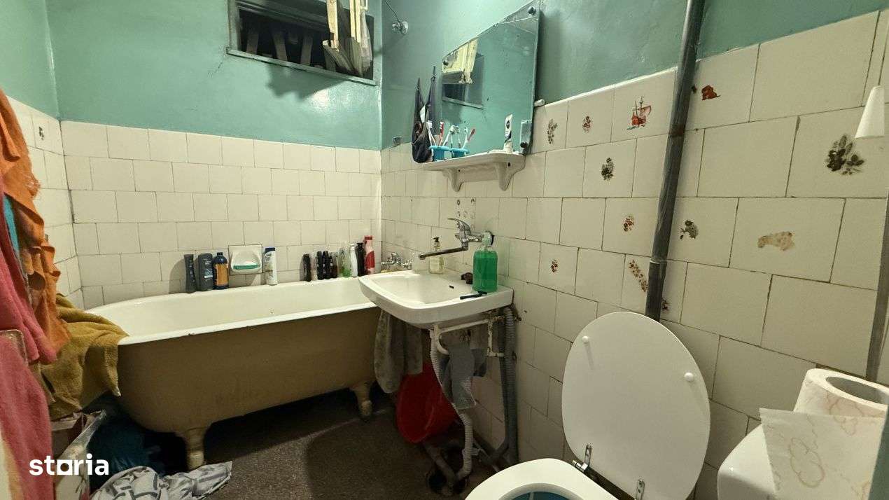 Apartament  cu 2 camere decomandate, zona Interservisan-6