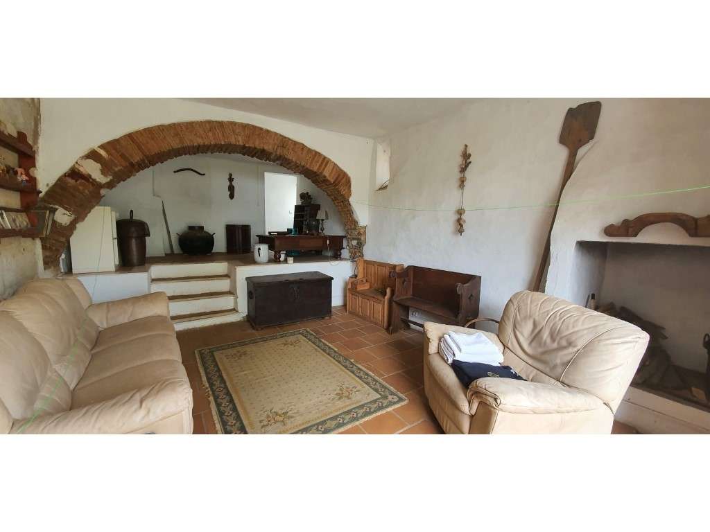 Moradia T1+1 na zona histórica de Vila Viçosa - Grande imagem: 5/19