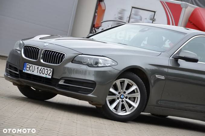 BMW Seria 5 530d xDrive - 4