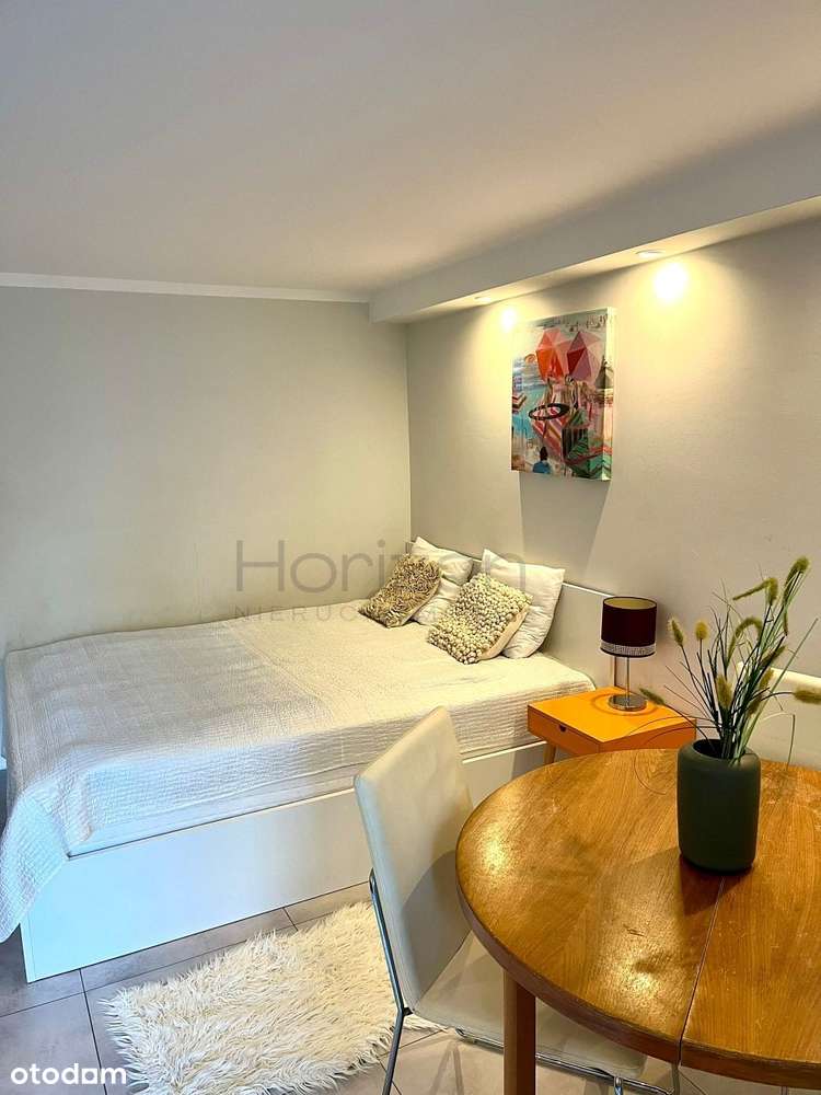 Zadbany dom z pokojami pod wynajem!-5