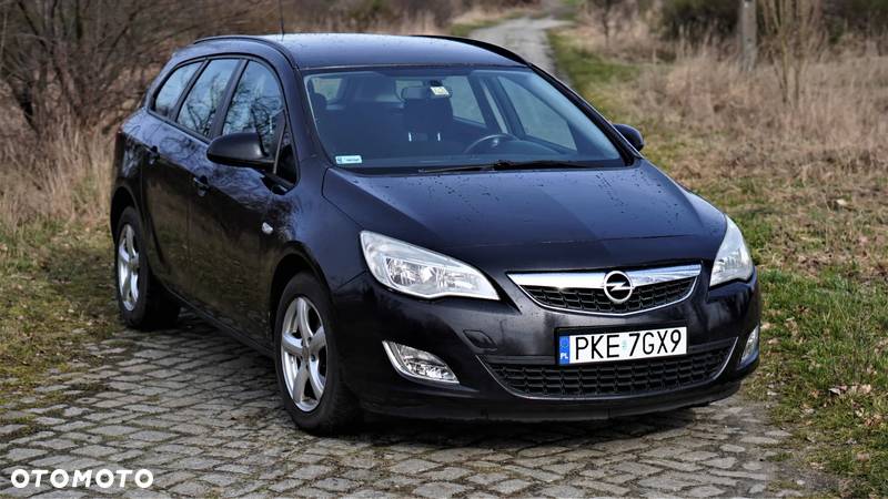 Opel Astra IV 1.7 CDTI Cosmo - 1