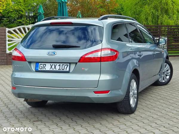 Ford Mondeo 2.0 Ghia - 7