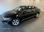 Volkswagen Passat 2.0 TDI DSG Highline - 27