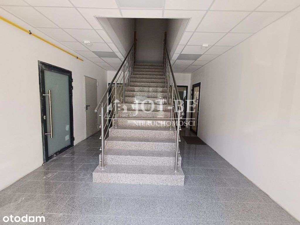 Lokal biurowy 43mkw+90mkw poddasza - Pełny obrazek: 5/7