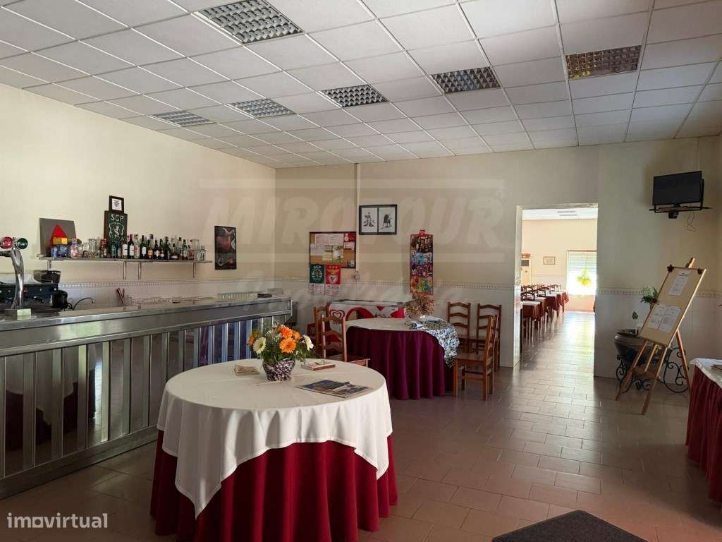 Venda conjunta de restaurante e armazém em Estação, Inglesinhas, Po...-20