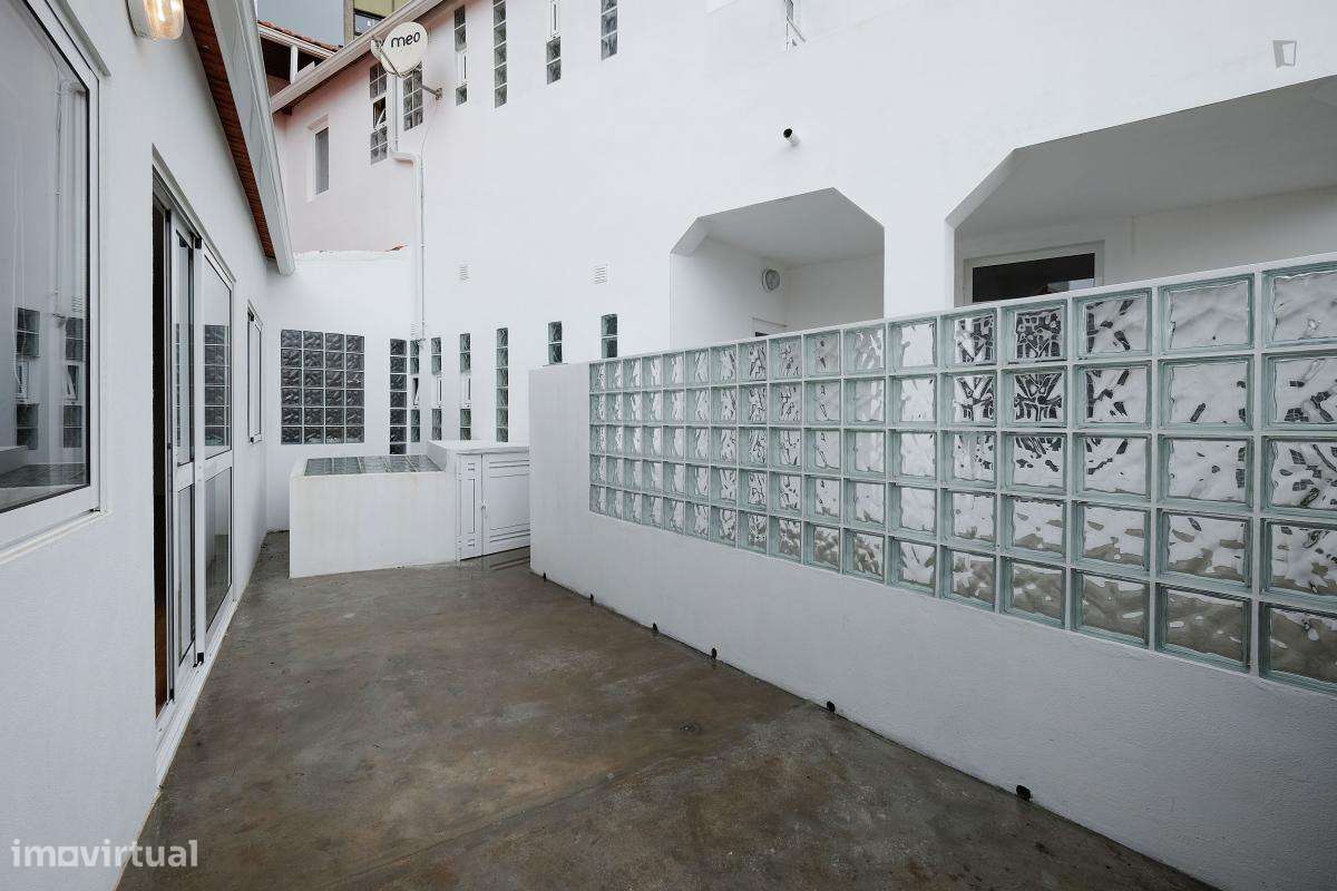 Estúdio - localizado em Baixa Coimbra - Grande imagem: 4/10