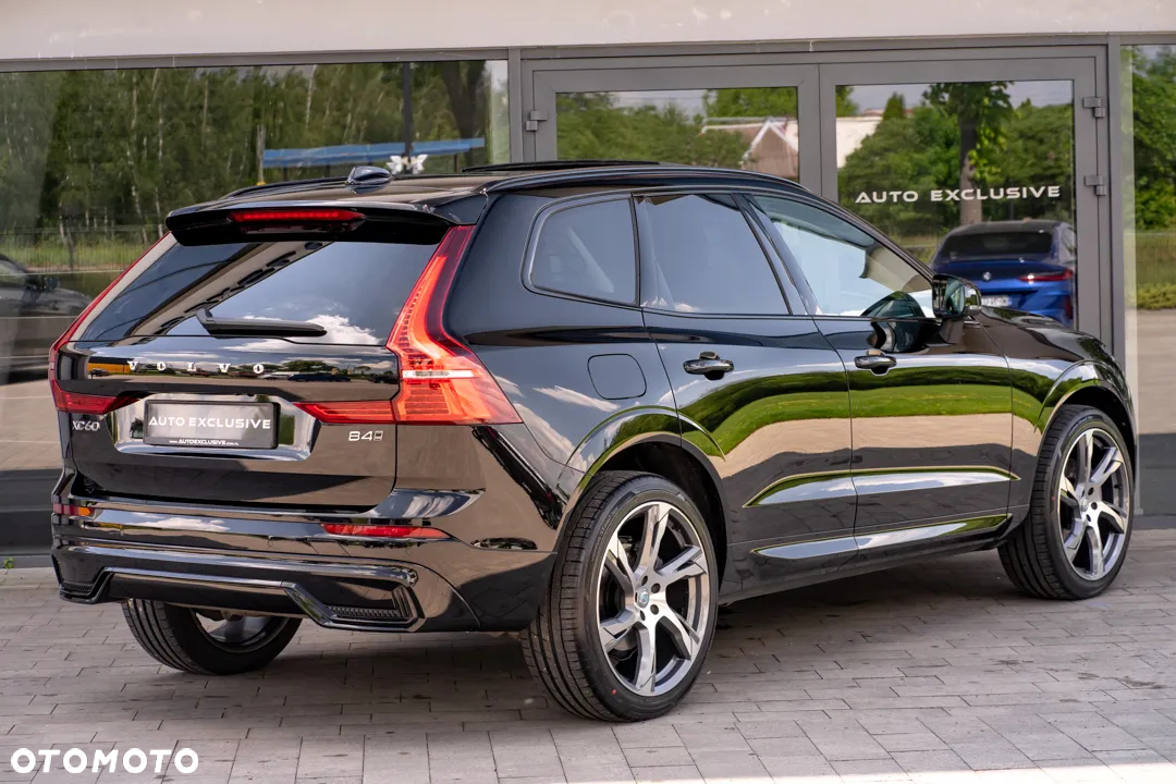 Volvo XC 60 B4 D AWD R-Design - 26