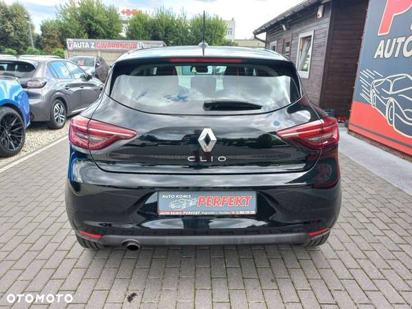 Renault Clio - 7