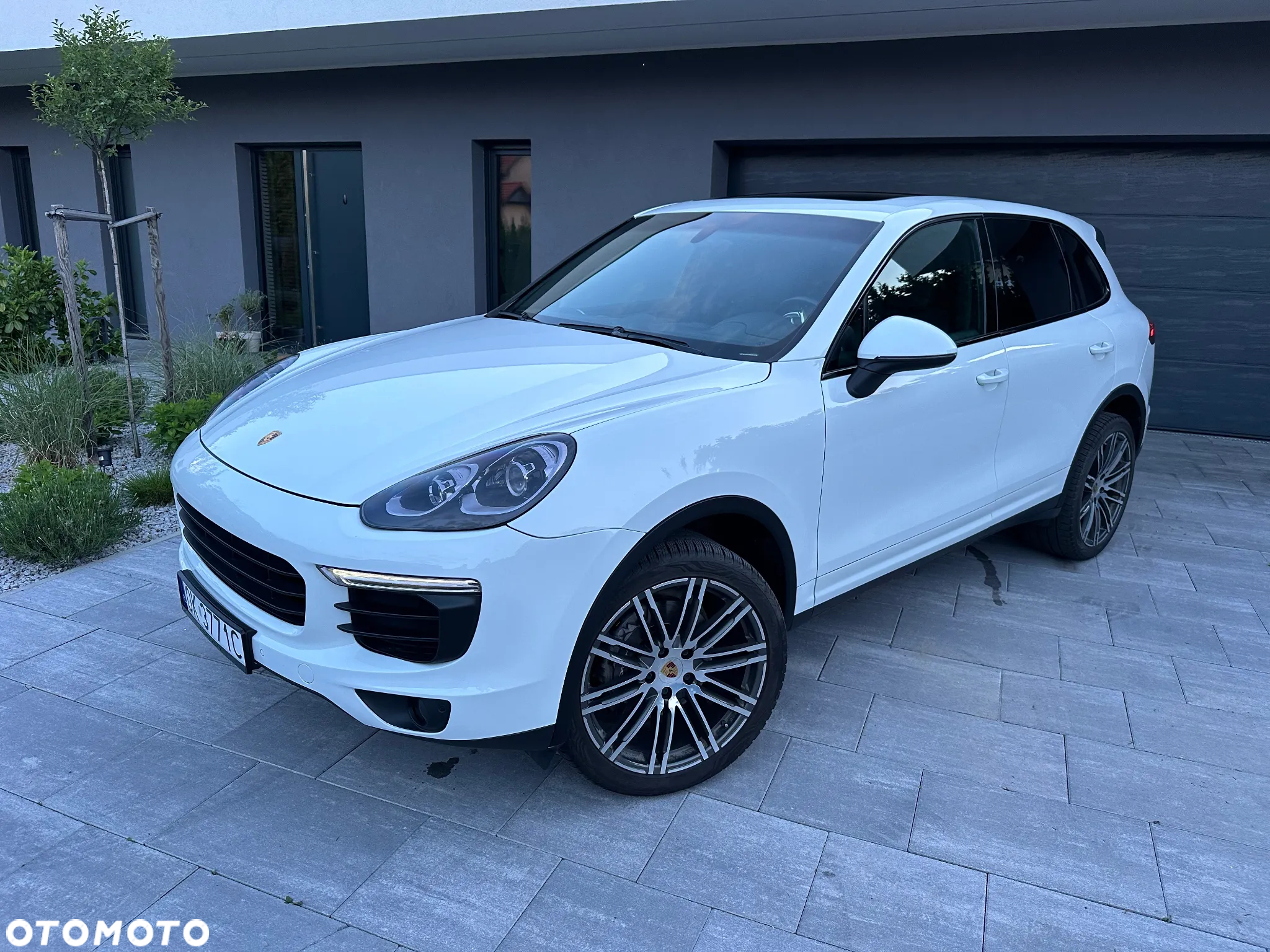 Porsche Cayenne - 3