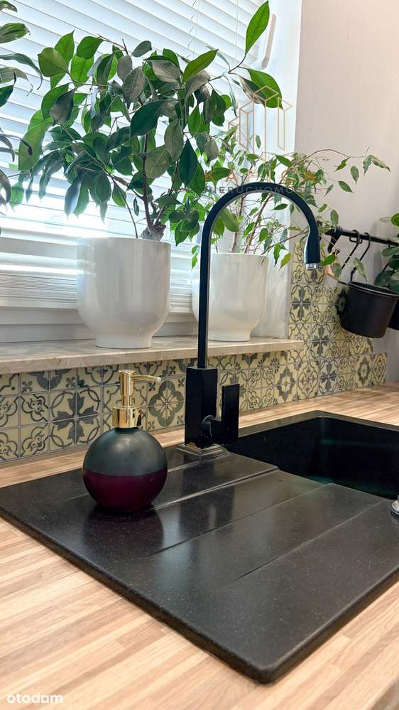 3 pokojowe mieszkanie Węglin ul. Cyrkoniowa-2